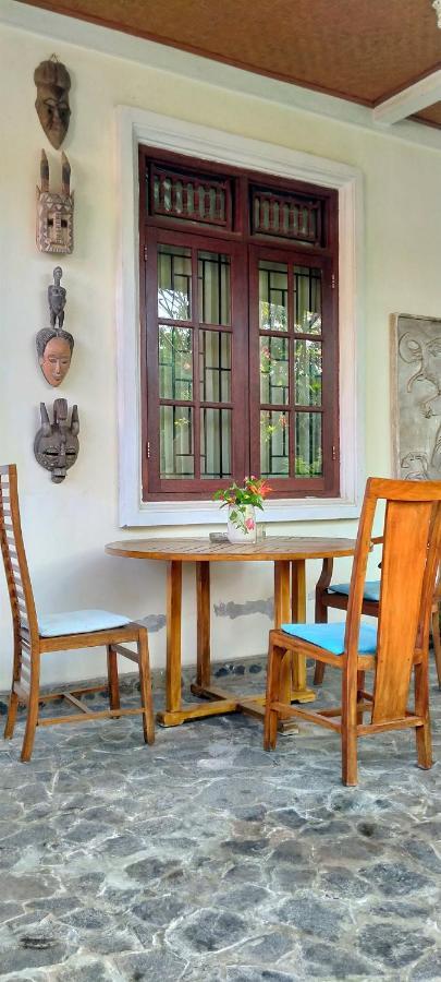 Tunjung Guest House Lovina Beach بوليلينغْ المظهر الخارجي الصورة