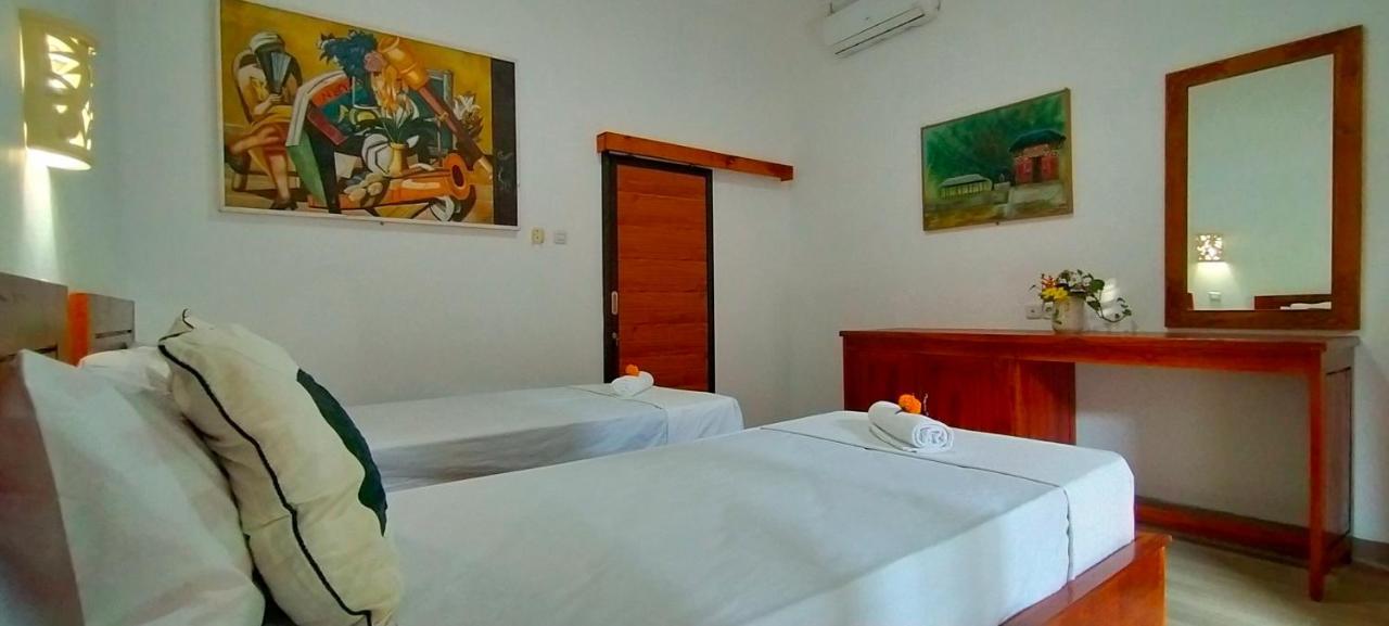 Tunjung Guest House Lovina Beach بوليلينغْ المظهر الخارجي الصورة